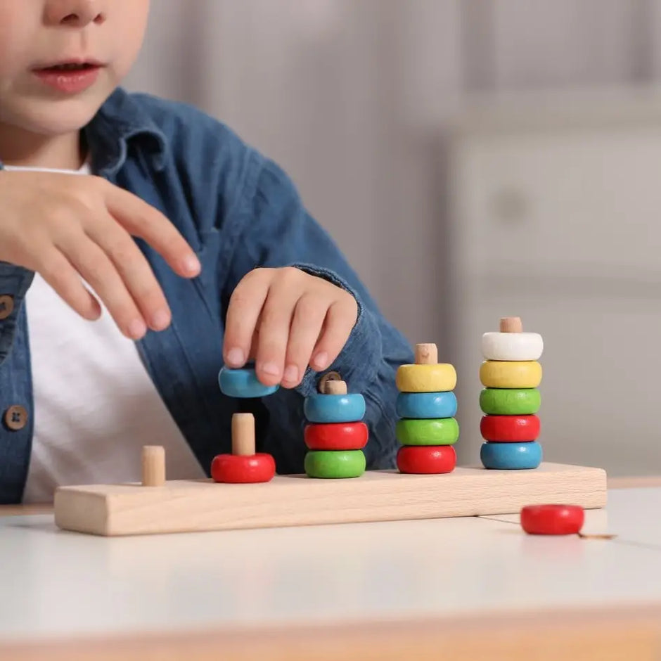 Pyramid calculator for kids