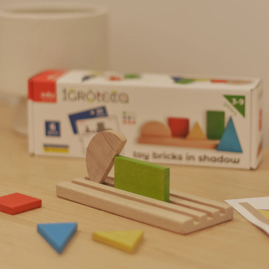 Wooden toy 